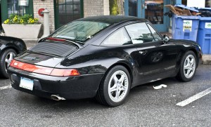 800px-Porsche_993_Targa_black