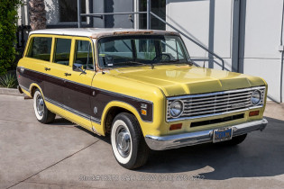 1975 International-Harvester Travelall For Sale | Ad Id 2146376549