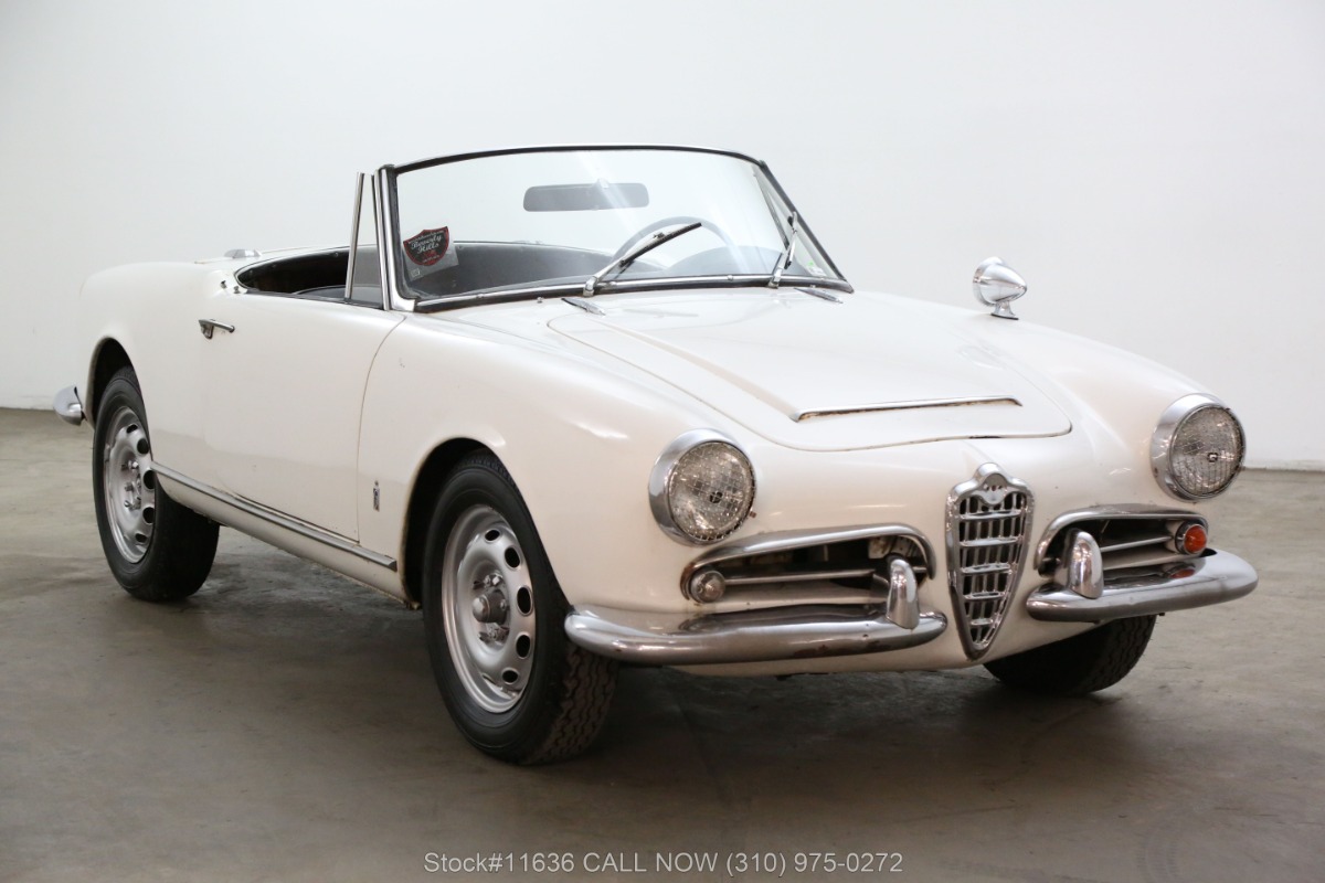 1965 Alfa Romeo Giulia 1600 Spider Veloce For Sale | Vintage Driving Machines