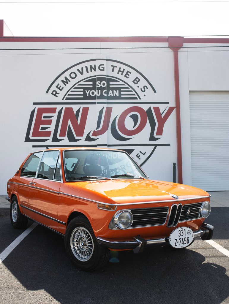 1972 BMW 2002tii For Sale | Vintage Driving Machines