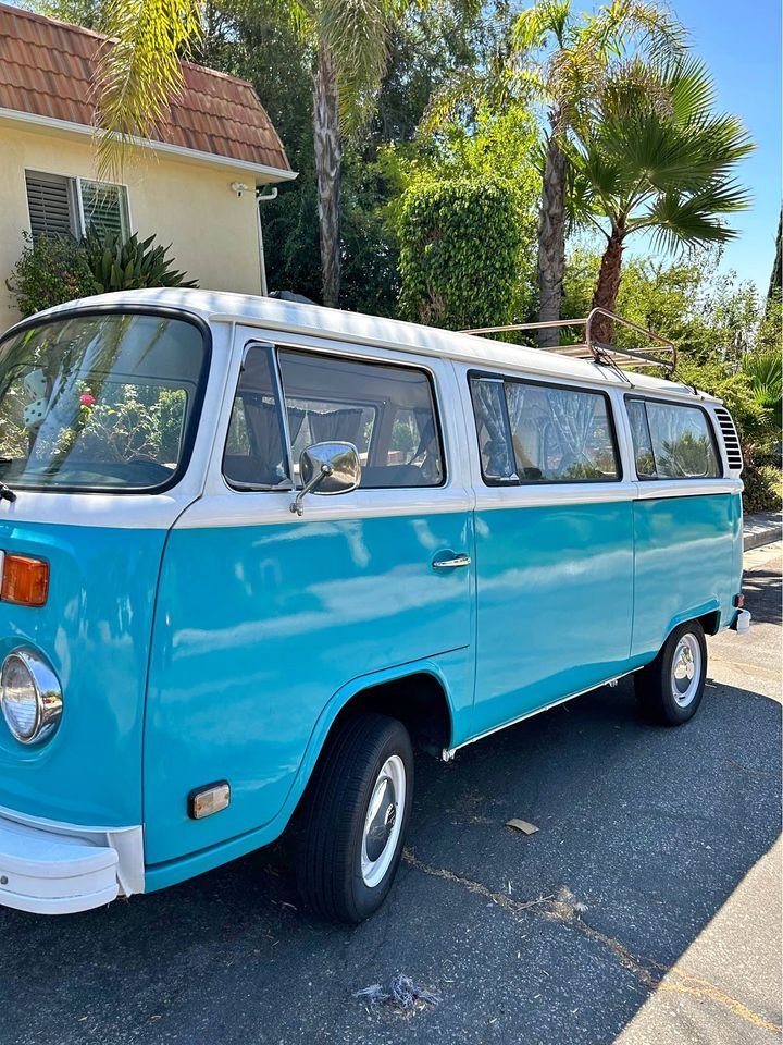 1973 Volkswagen Bus For Sale | Vintage Driving Machines